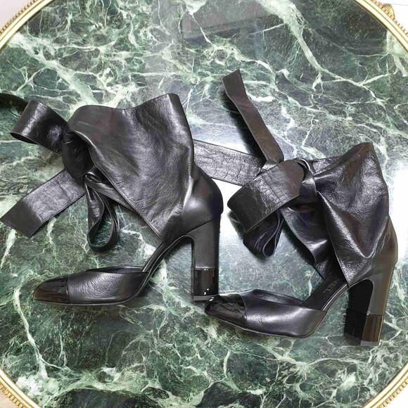 Chanel Black Leather Lace Up Heeled Sandals Sz.38 - Picture 10 of 12